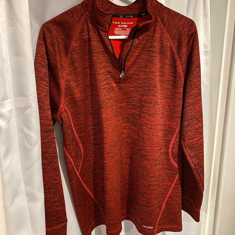 Red quarter zip in great condition!